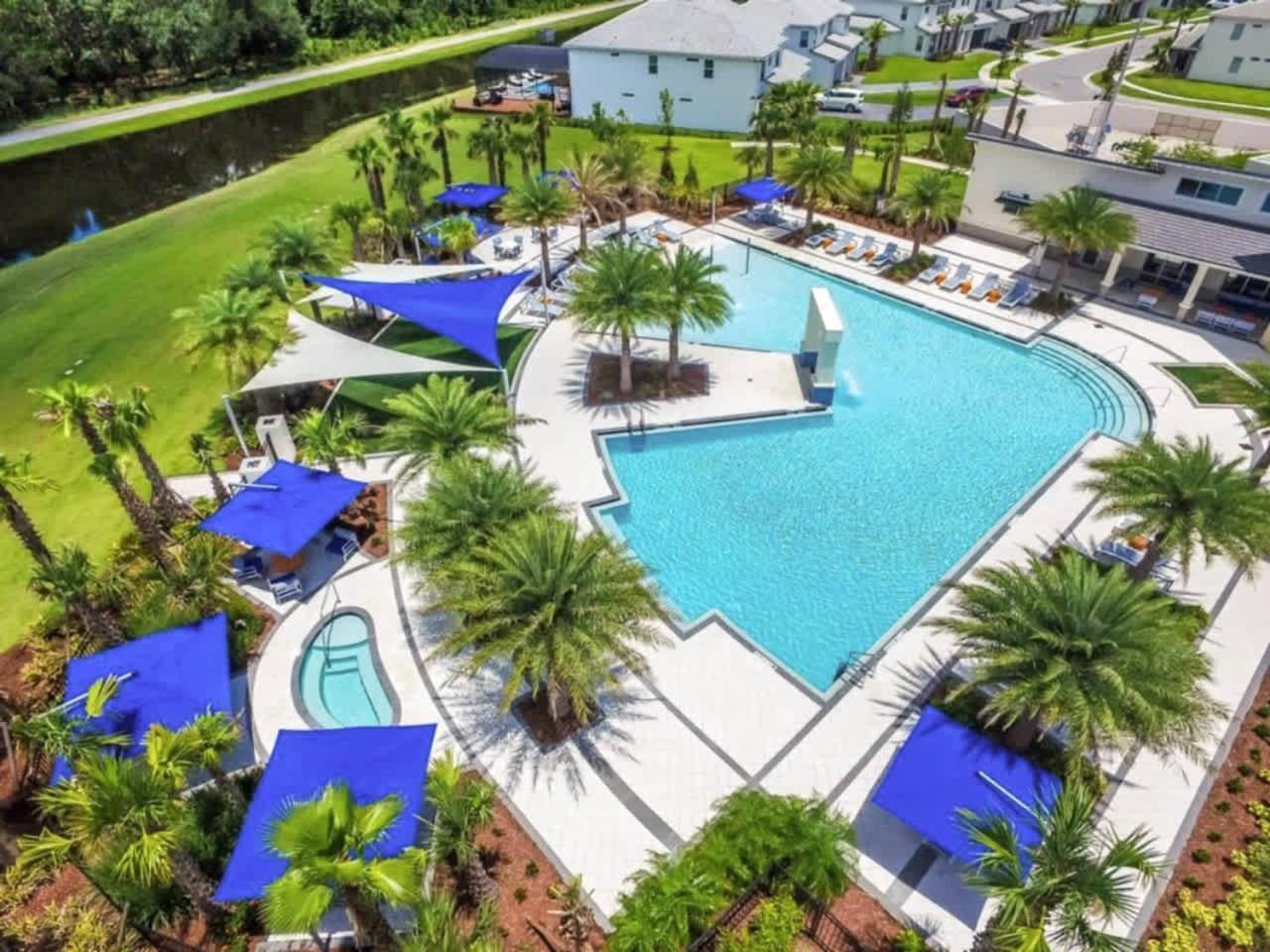 10Br Luxury Home Near Disney W Pool & Games Room Киссимми Экстерьер фото